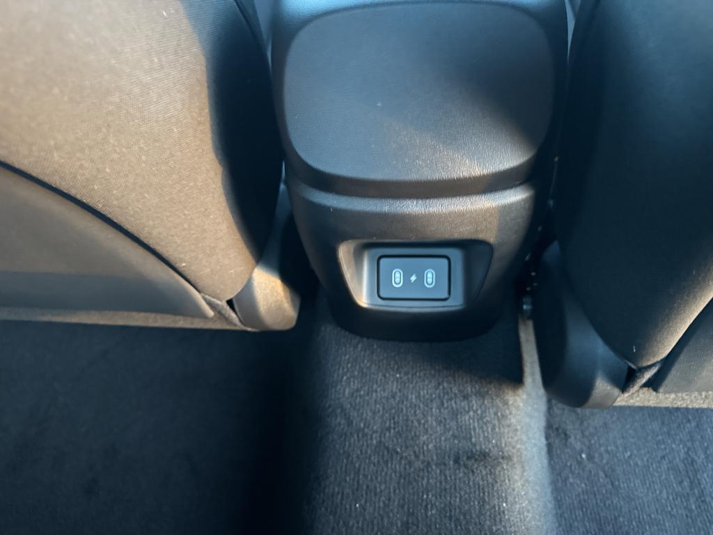 2025 Hyundai Elantra SEL - Photo 21