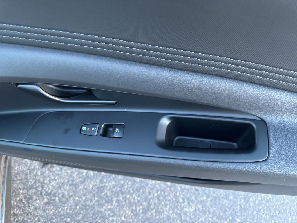 2025 Hyundai Elantra SEL - Photo 23