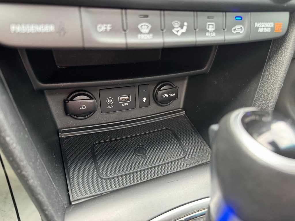 2020 Hyundai Kona Limited - Photo 16