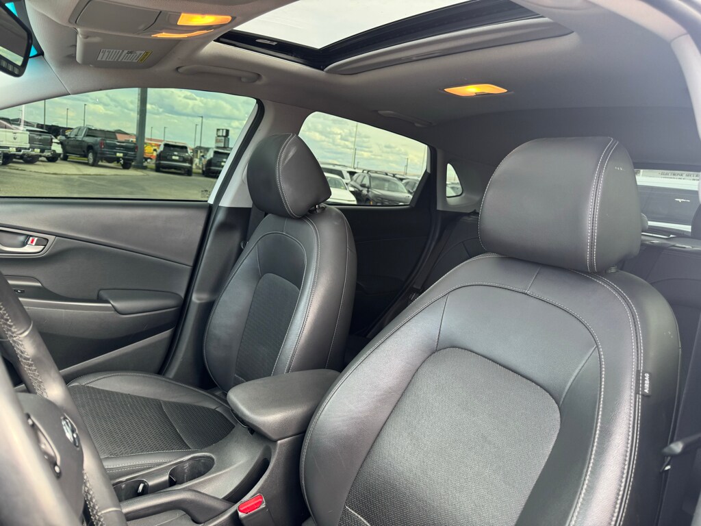 2020 Hyundai Kona Limited - Photo 9