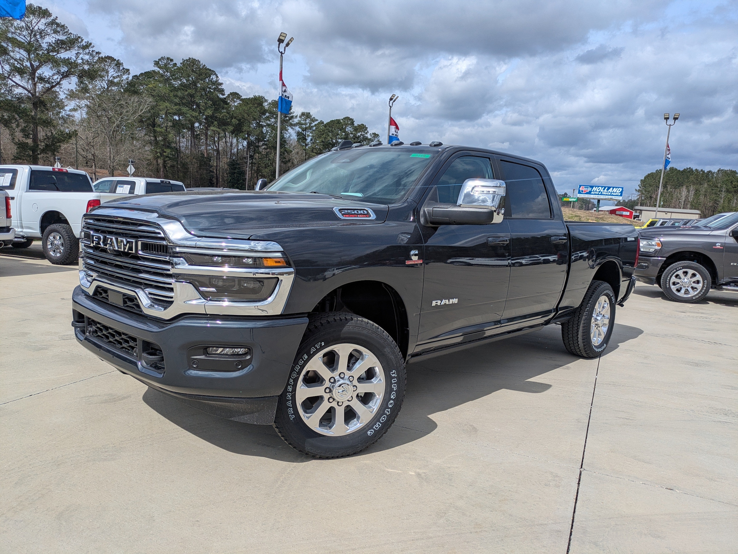 2026 RAM 2500 Pickup Laramie