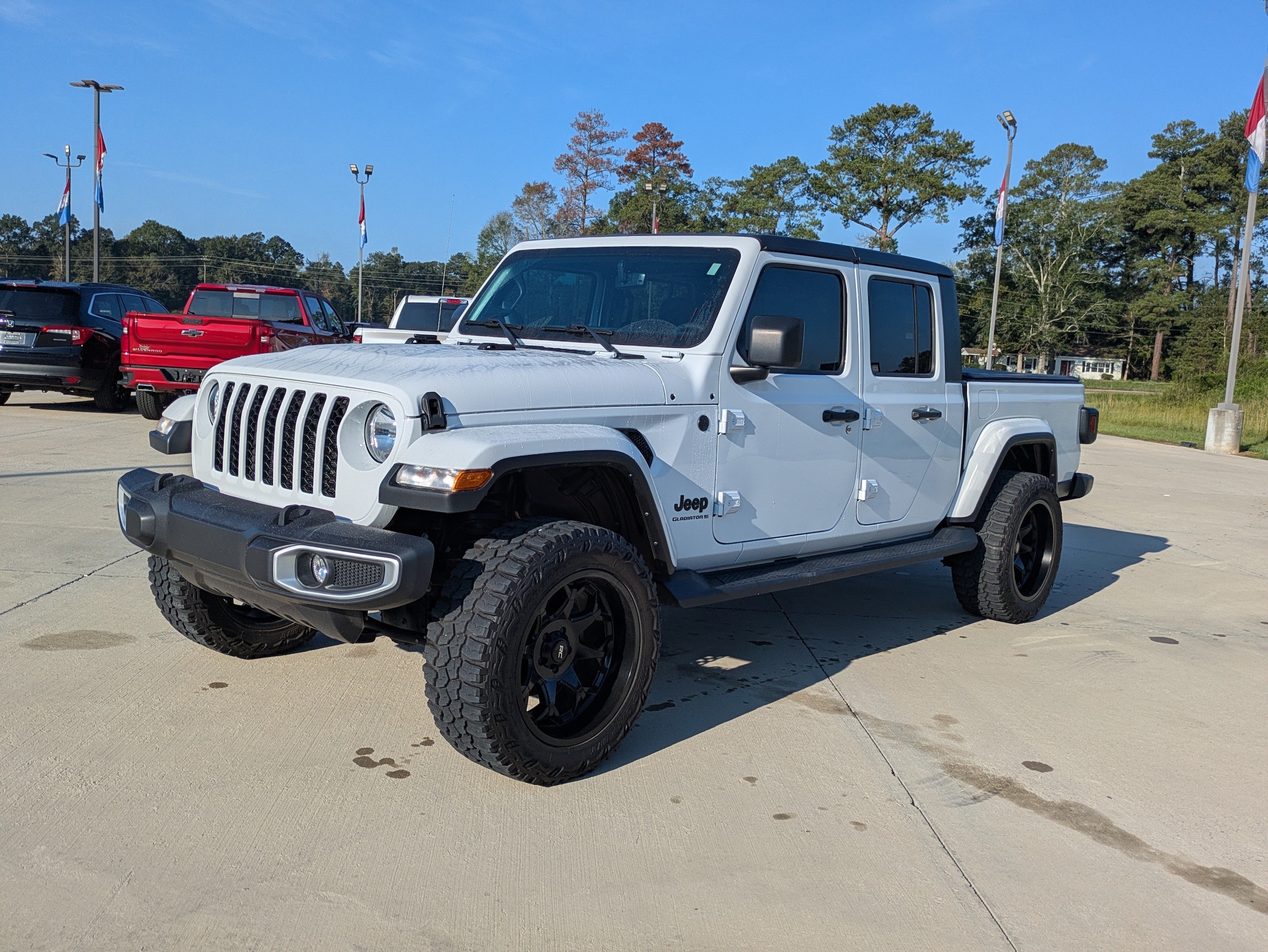 2023 Jeep Gladiator