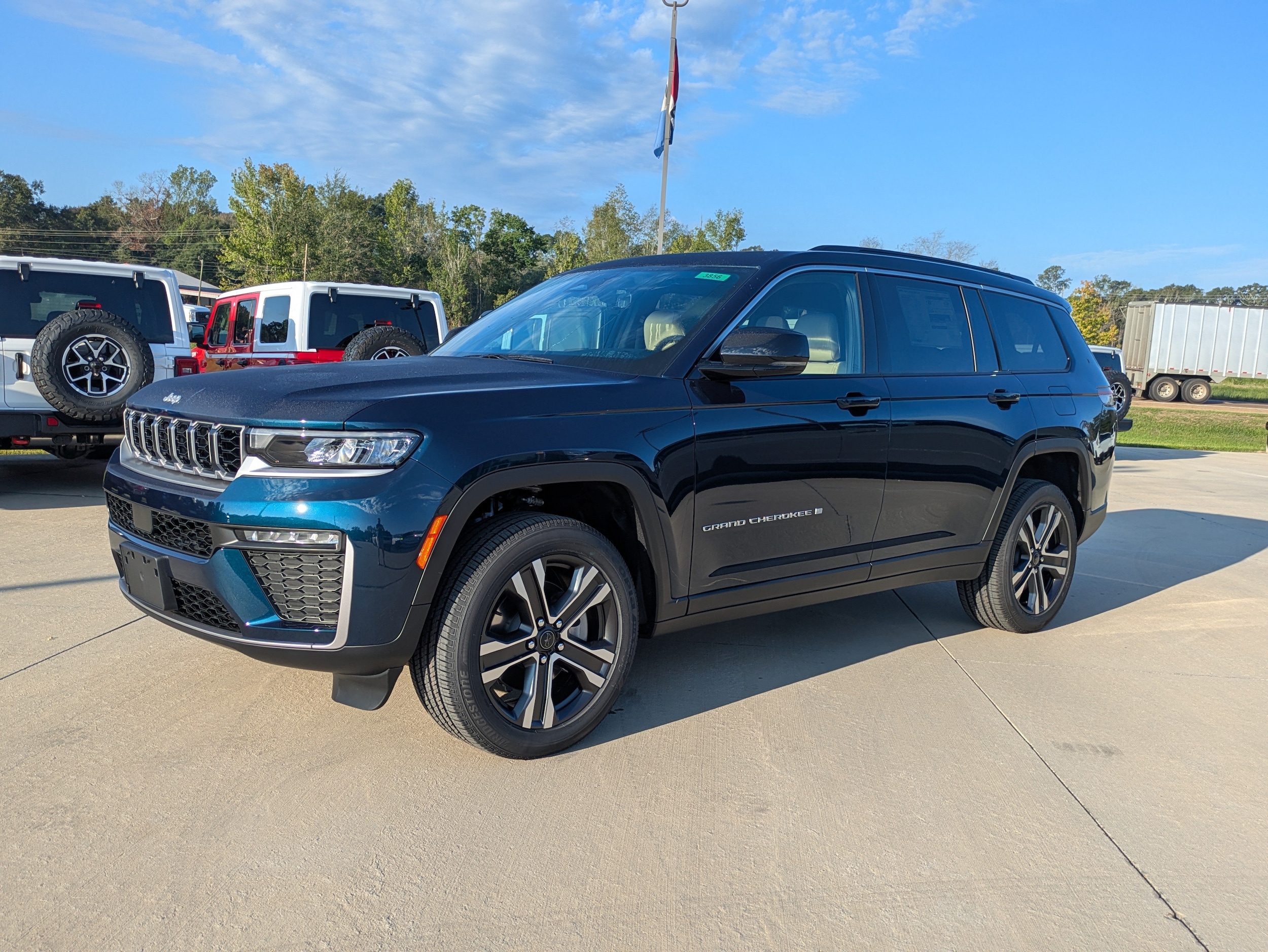 2027 Jeep Grand Cherokee L Limited