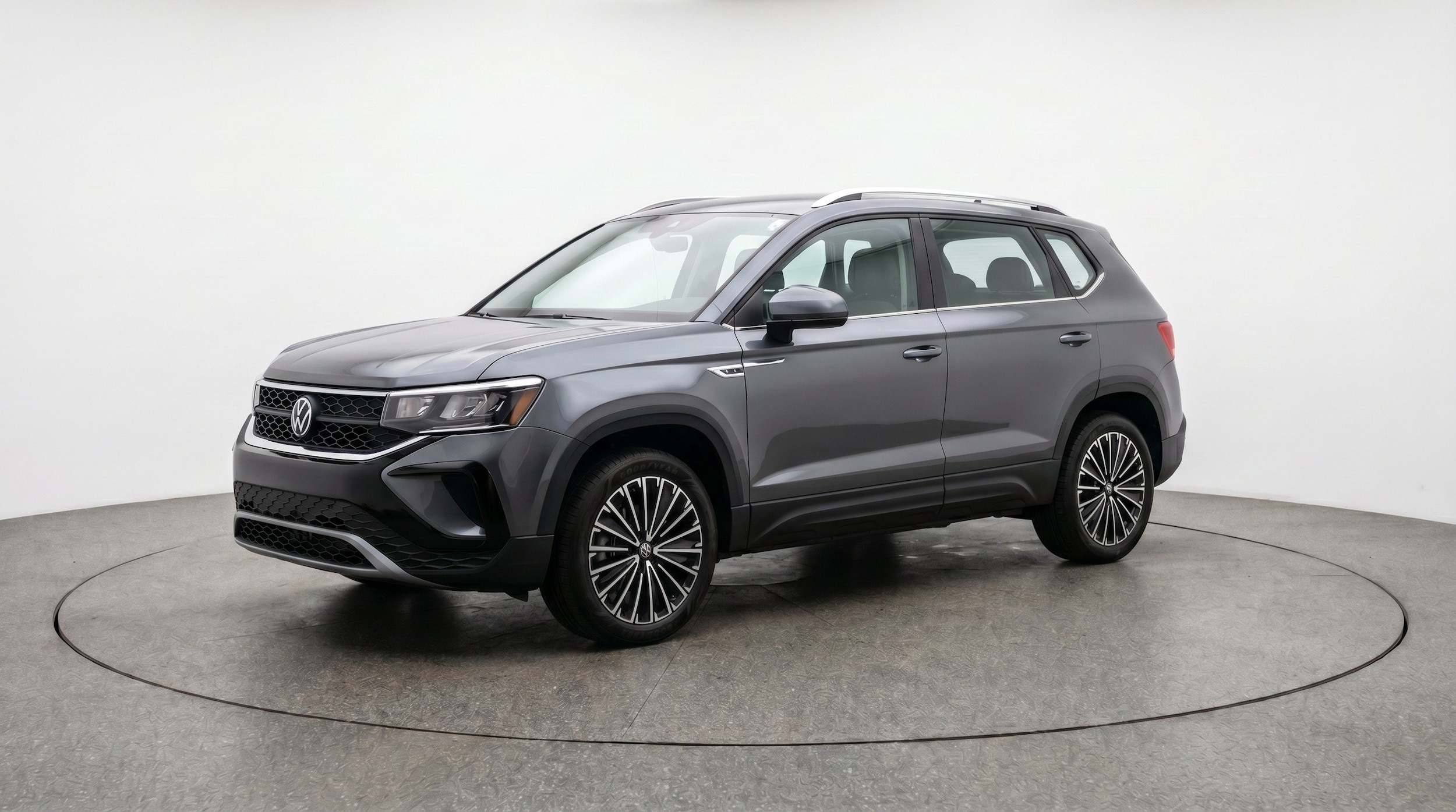 Thumbnail: 2026 Volkswagen Taos - 3