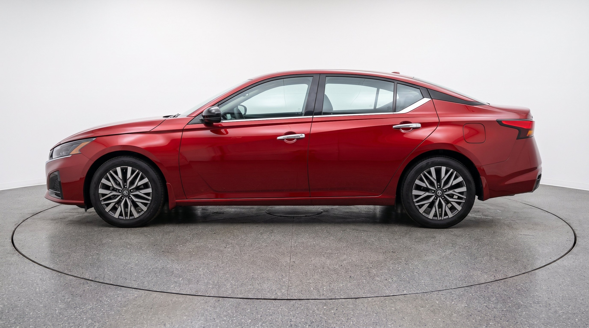 Thumbnail: 2025 Nissan Altima - 5