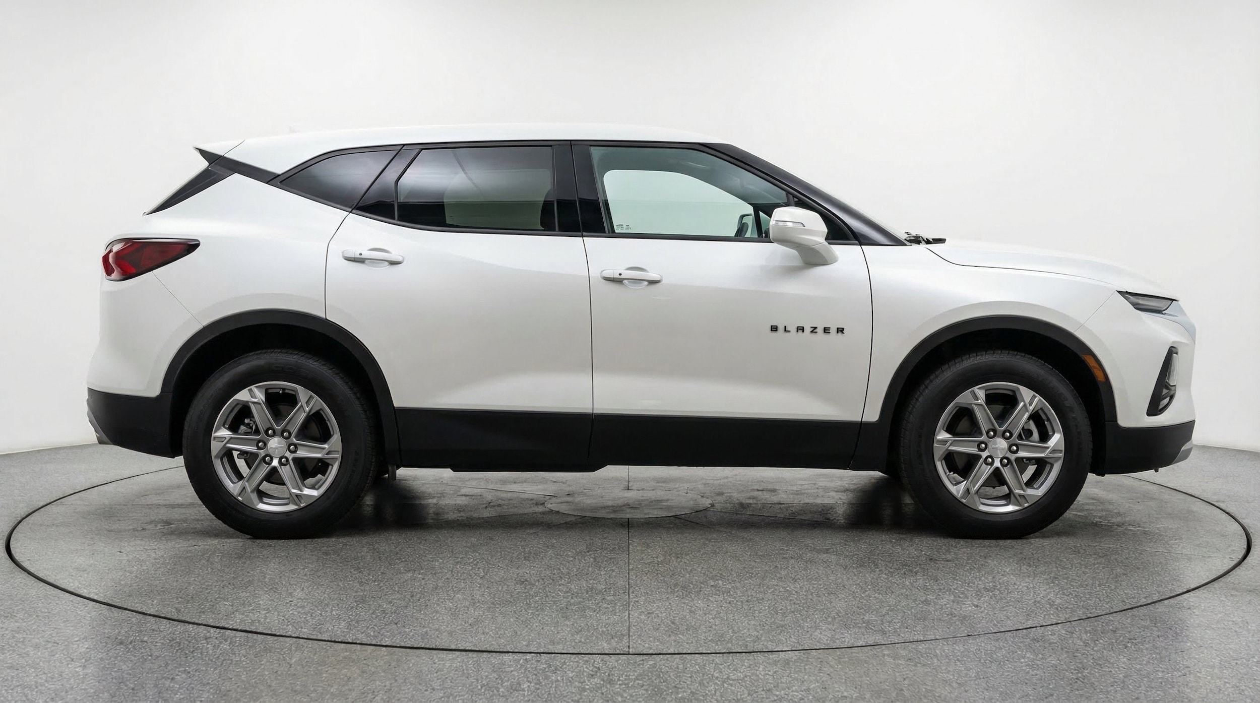 Thumbnail: 2025 Chevrolet Blazer - 10