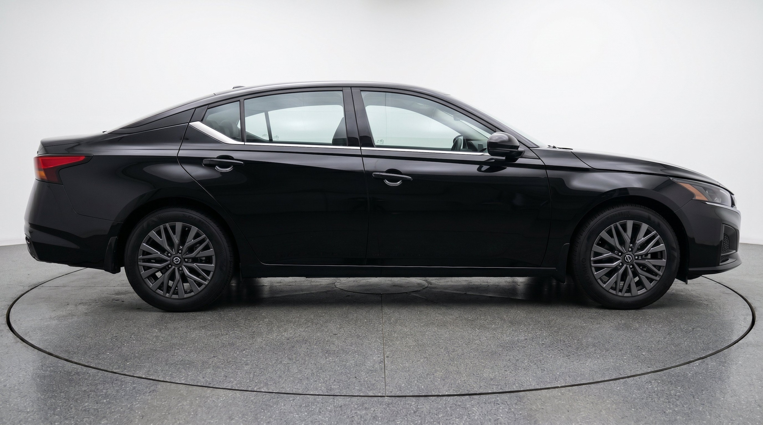 Thumbnail: 2026 Nissan Altima - 10