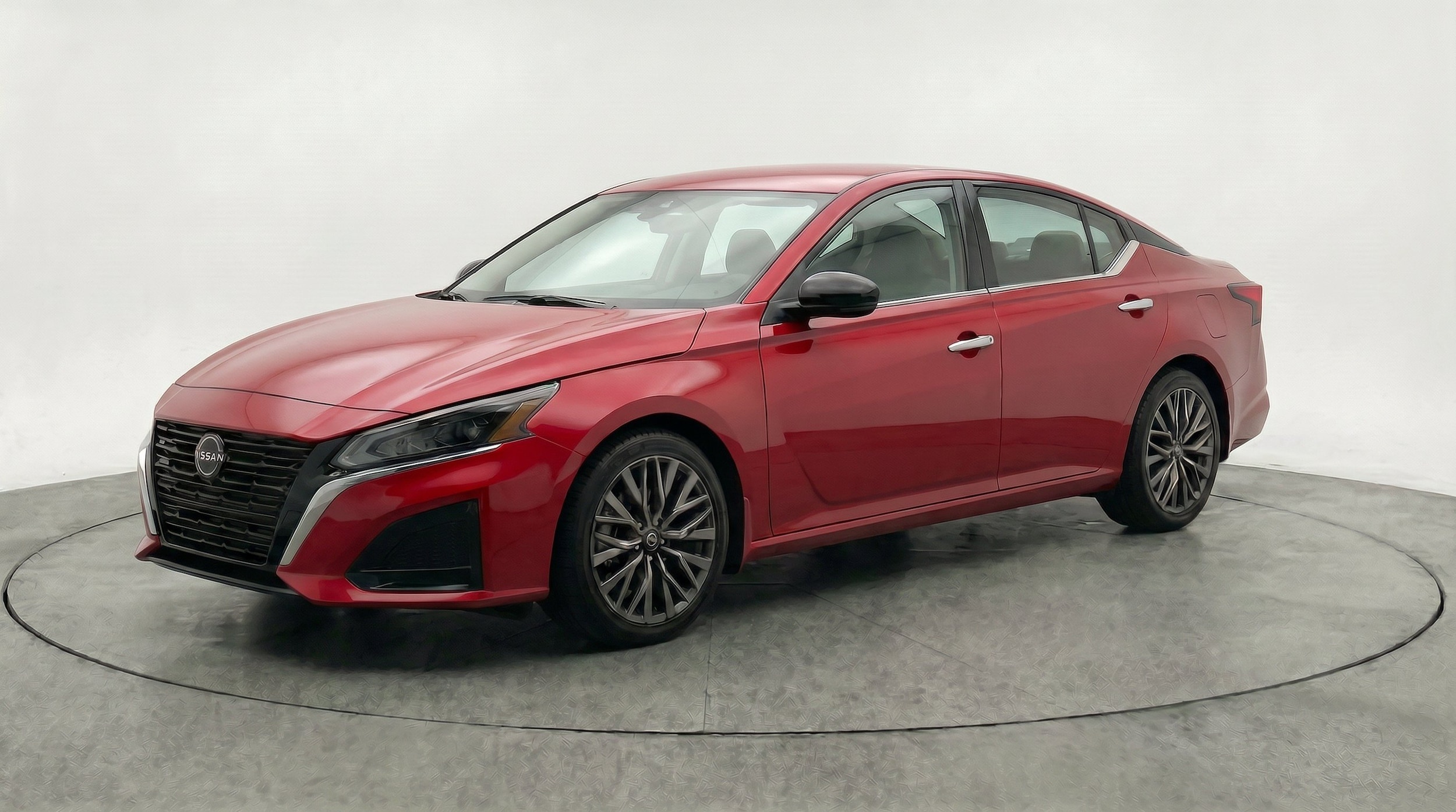 Thumbnail: 2025 Nissan Altima - 3