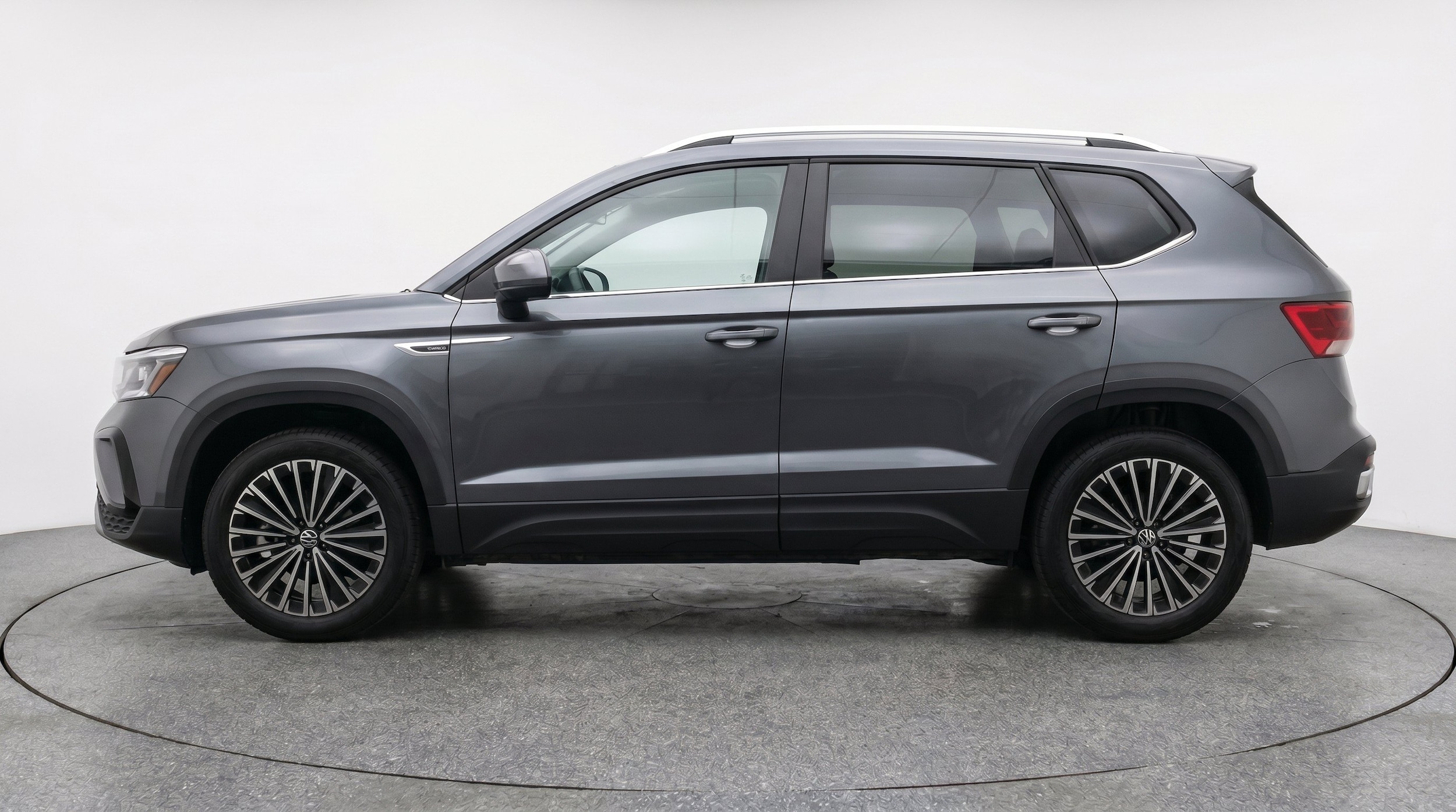 Thumbnail: 2026 Volkswagen Taos - 5