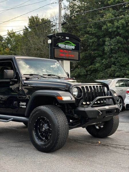 Used 2018 Jeep Wrangler Sport 4x4 SUV