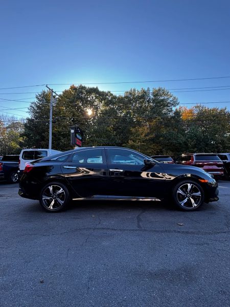 Used 2017 Honda Civic Touring Sedan