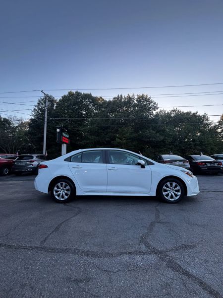 Used 2023 Toyota Corolla LE Sedan