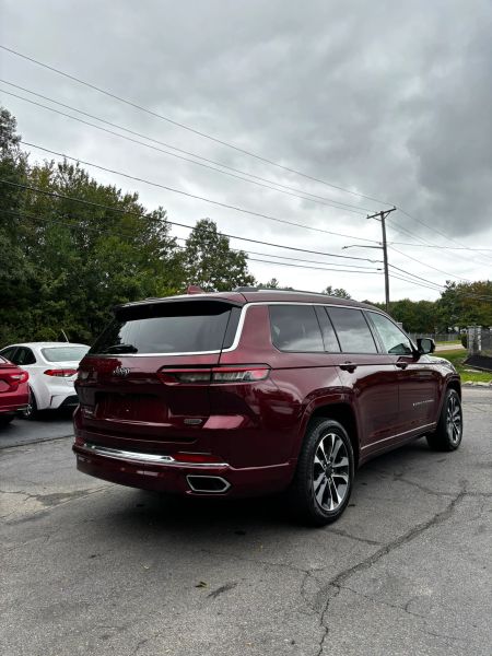 Used 2022 Jeep New Grand Cherokee Overland SUV