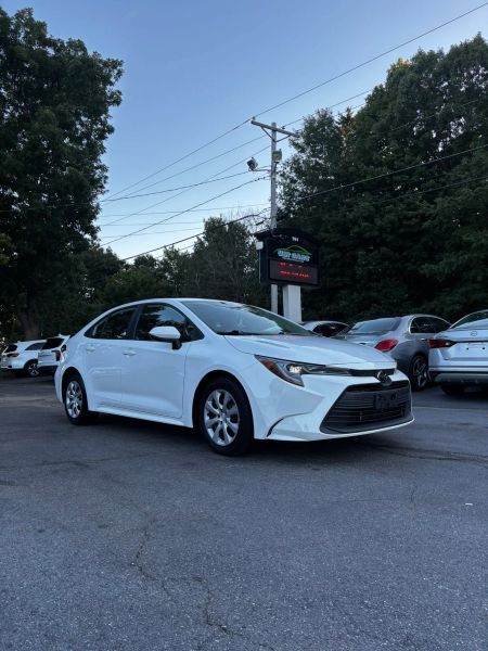 Used 2023 Toyota Corolla LE Sedan