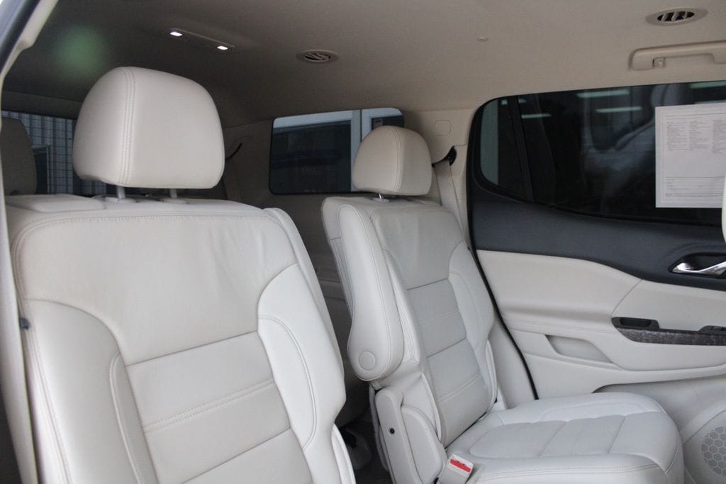 2023 GMC Acadia Denali - Photo 9