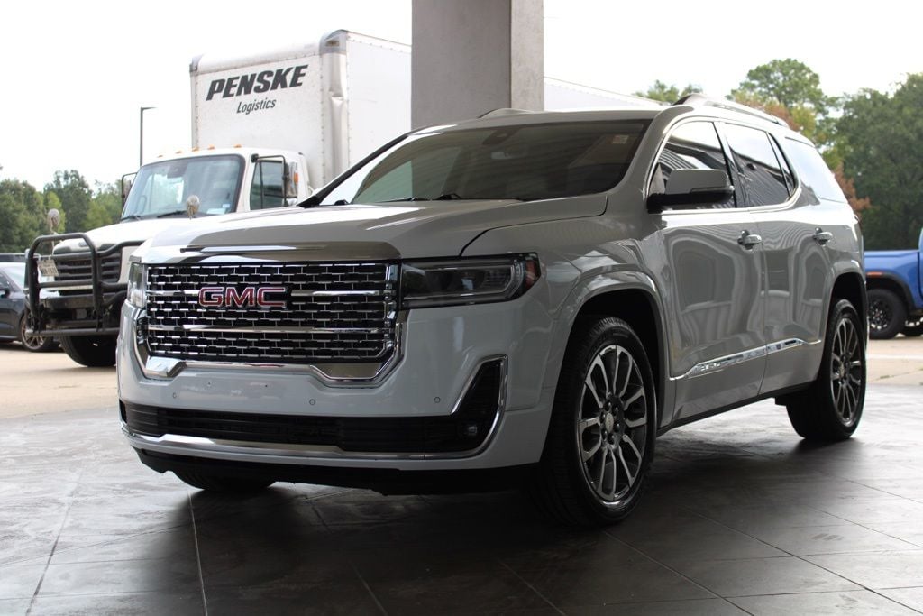 2023 GMC Acadia