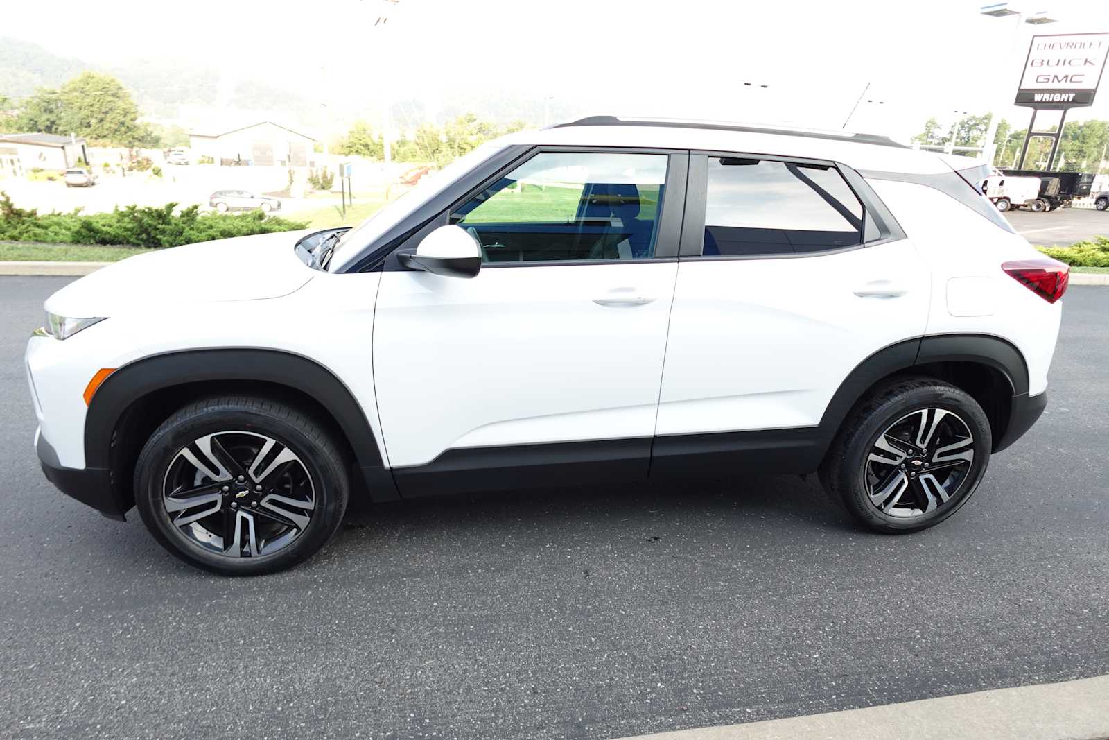 2023 Chevrolet TrailBlazer LT - Photo 6