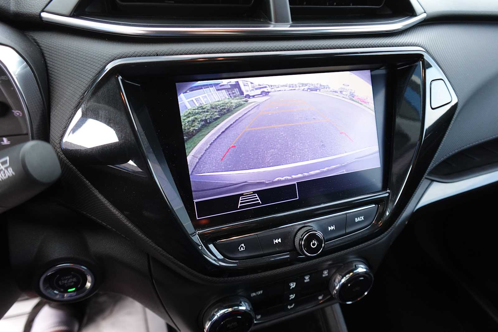 2023 Chevrolet TrailBlazer LT - Photo 22