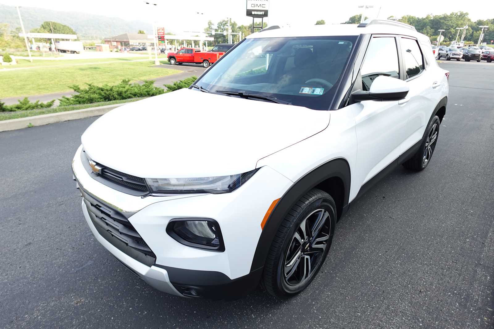 2023 Chevrolet TrailBlazer LT - Photo 7