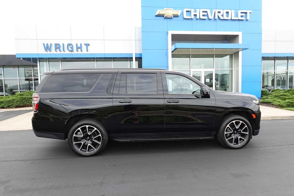 Used 2024 Chevrolet Suburban RST SUV