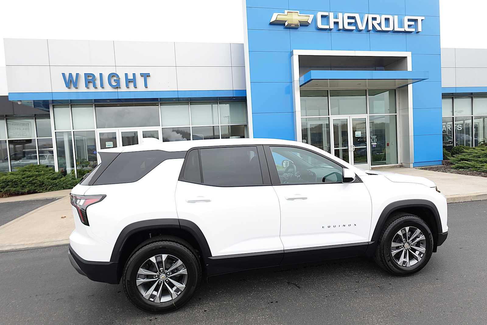 Used 2026 Chevrolet Equinox LT SUV