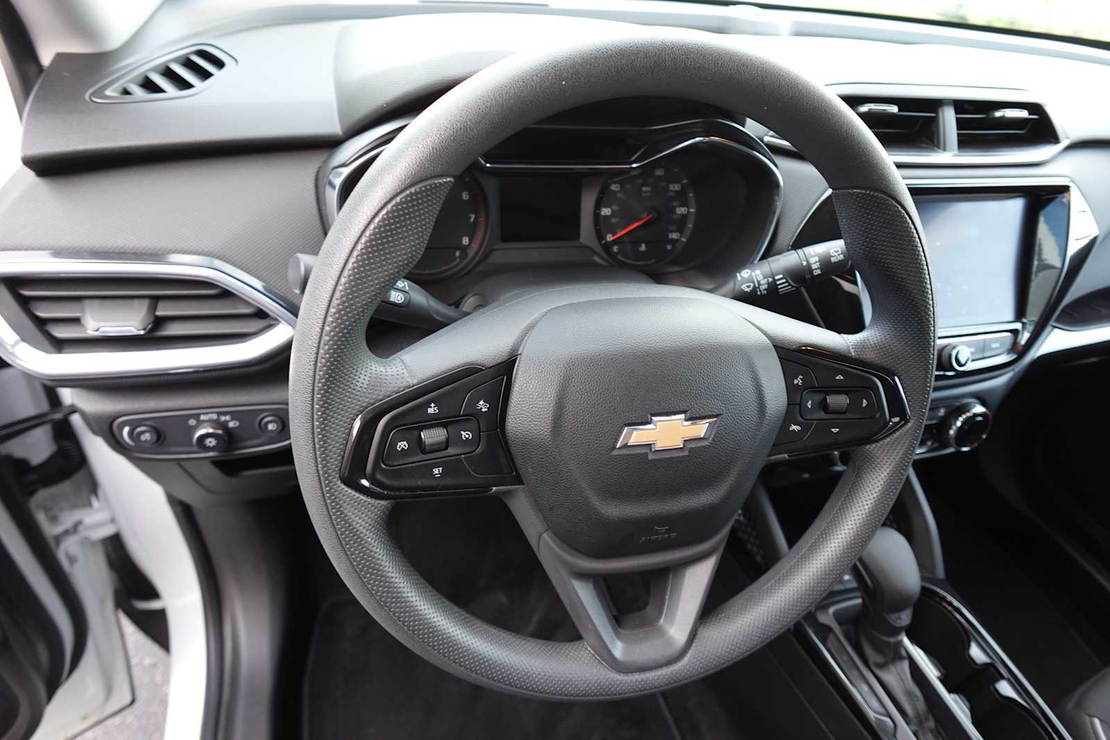 2023 Chevrolet TrailBlazer LT - Photo 14