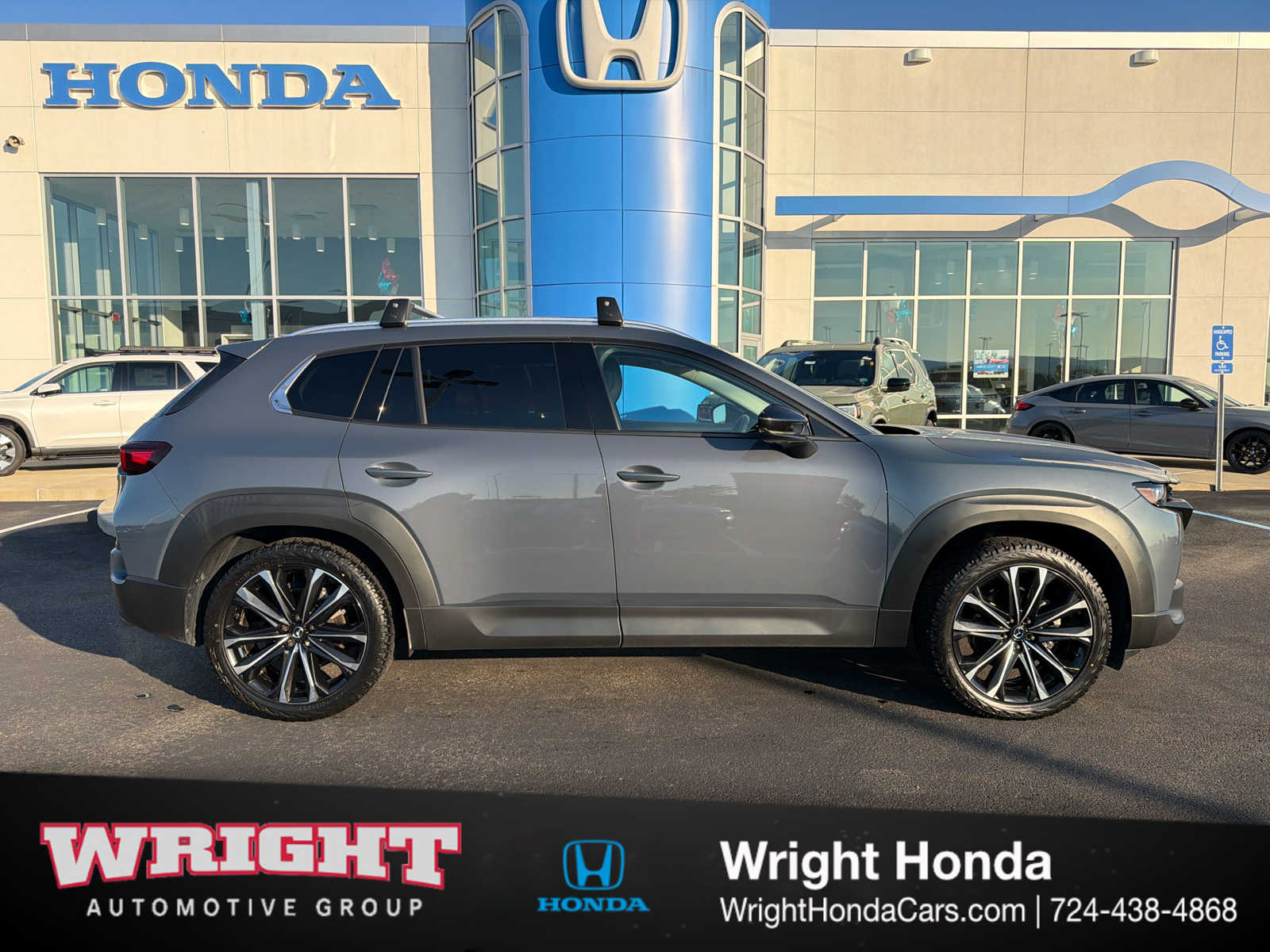 2025 Mazda CX-50 Premium Plus
