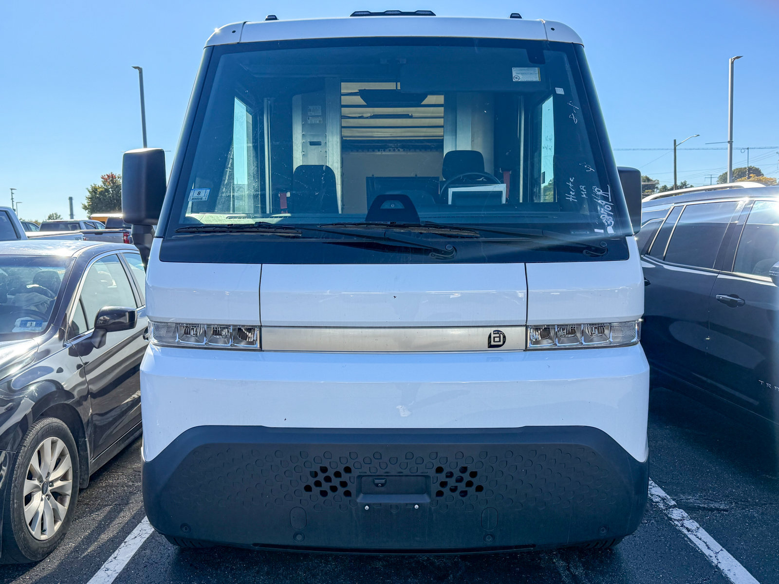 Used 2024 Chevrolet BrightDrop Zevo 600 with VIN 2G5ZJ3TY6R9101660 for sale in New Hampton, NY