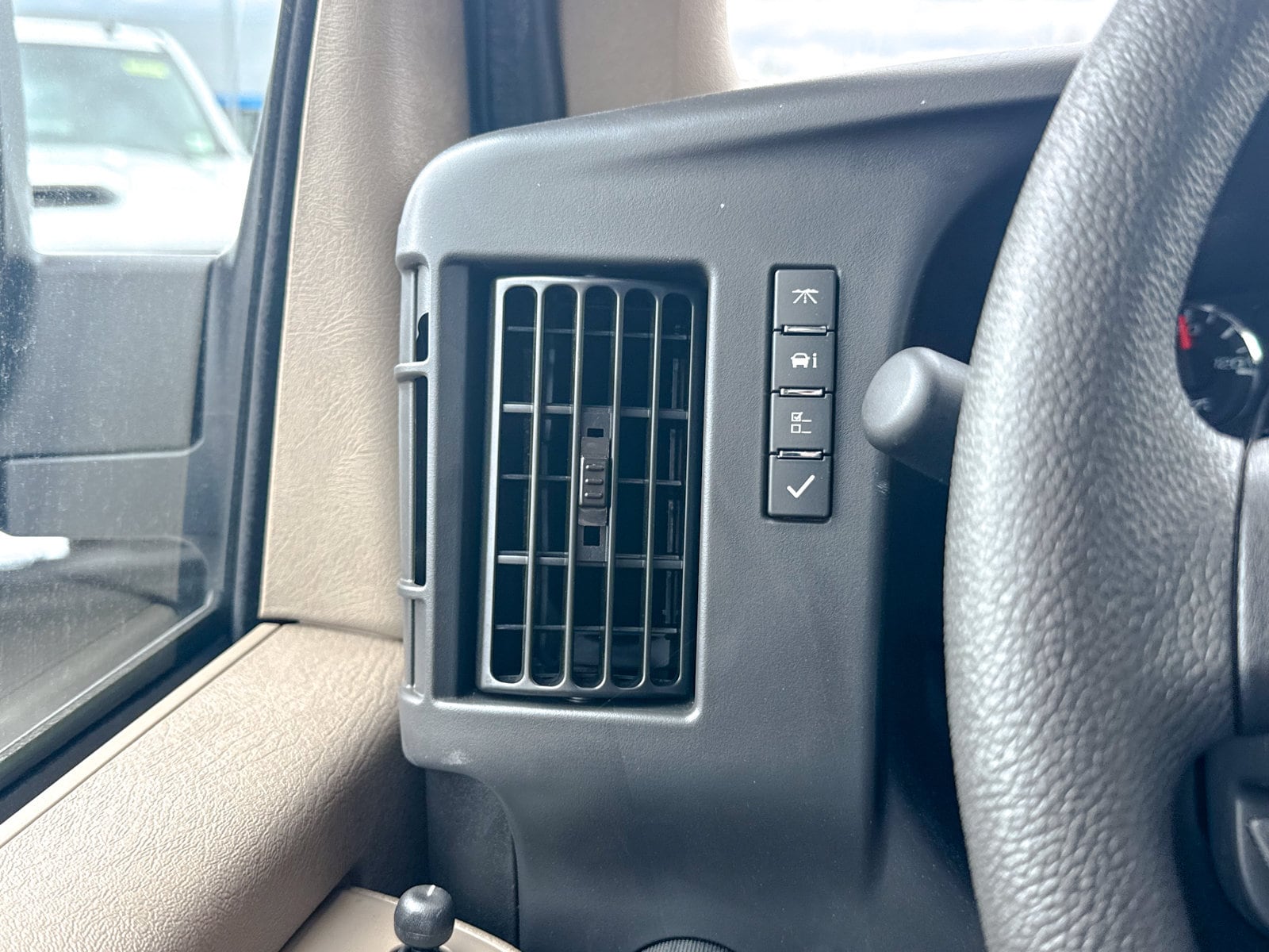 2025 Chevrolet Express Cargo Work Van - Photo 56