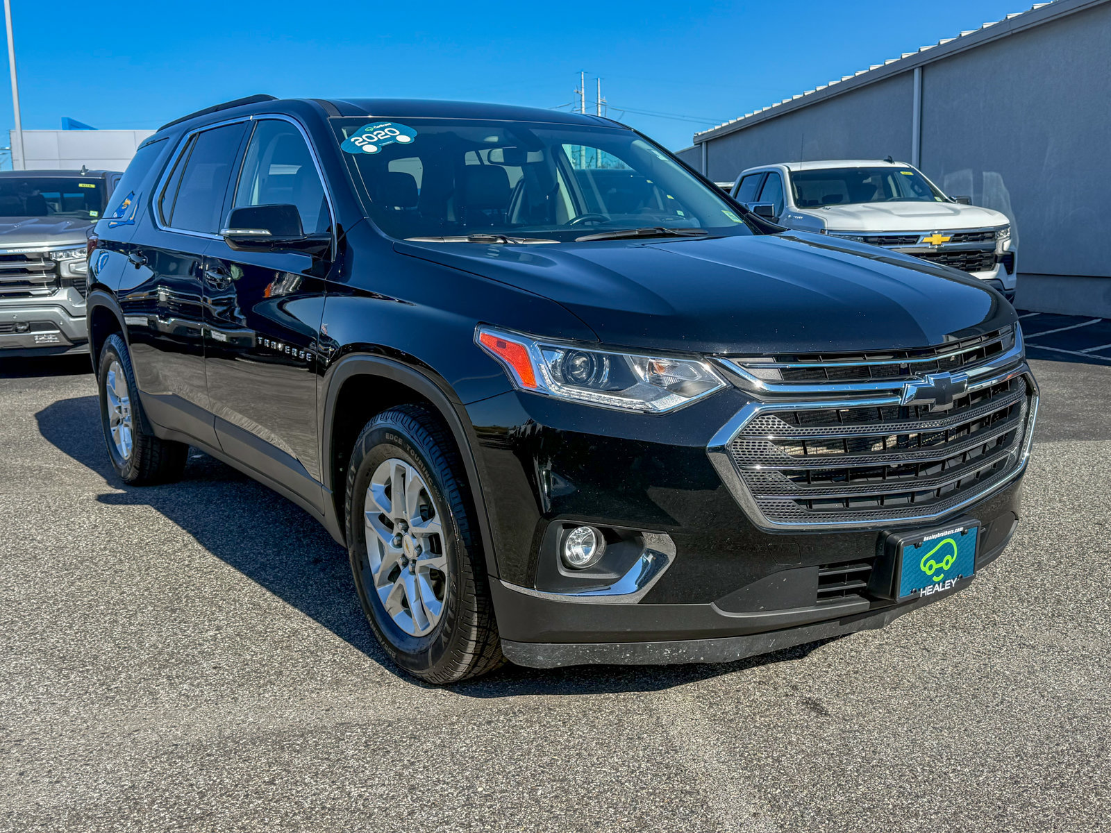 Used 2020 Chevrolet Traverse LT Cloth SUV