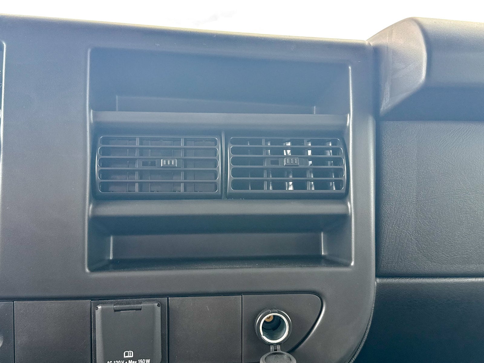2025 Chevrolet Express Cargo Work Van - Photo 52