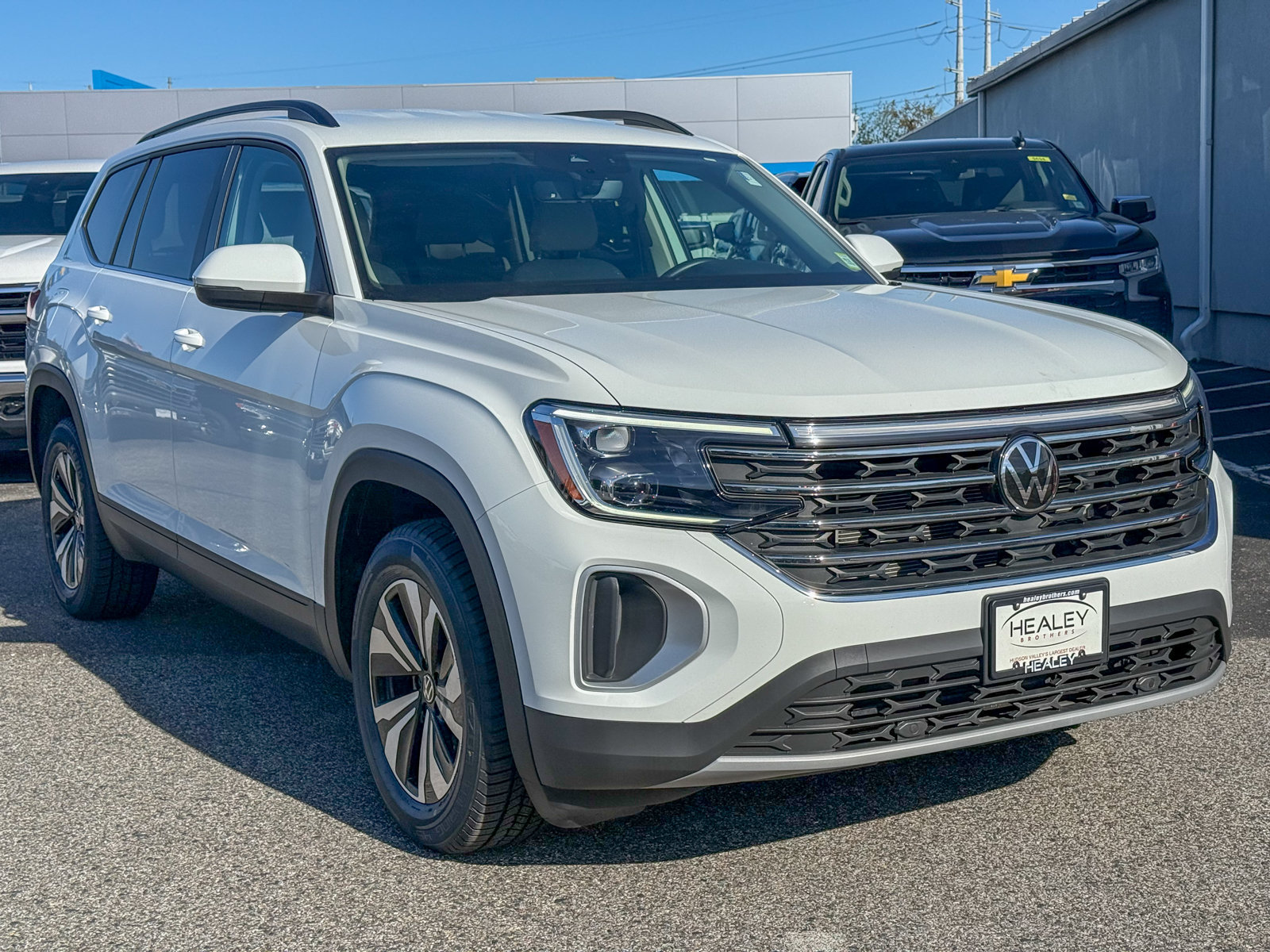 Used 2024 Volkswagen Atlas 2.0T SE SUV