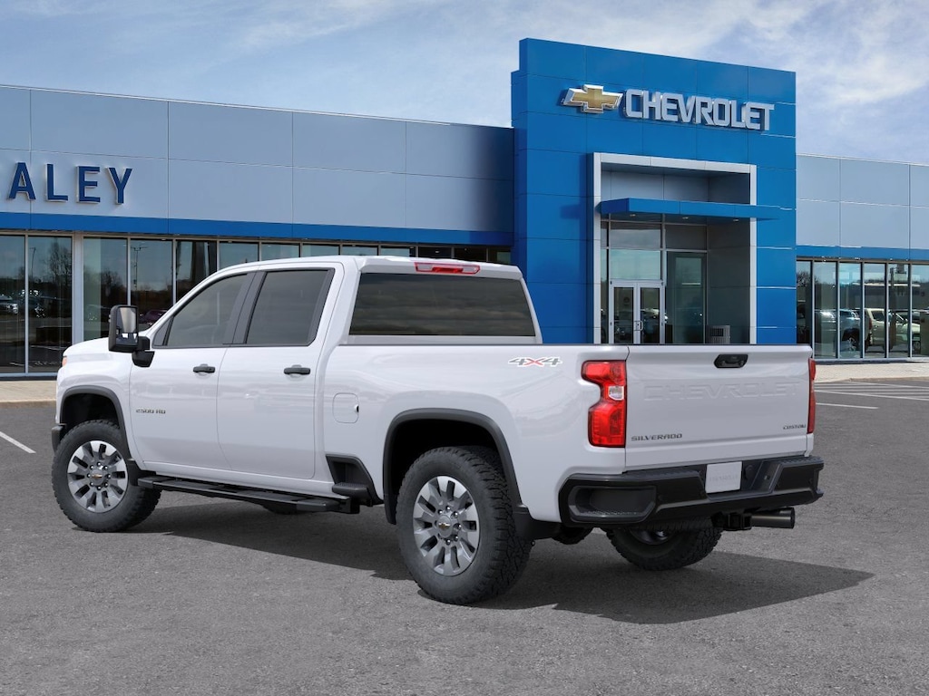 New 2026 Chevrolet Silverado 2500 HD Custom Truck Crew Cab