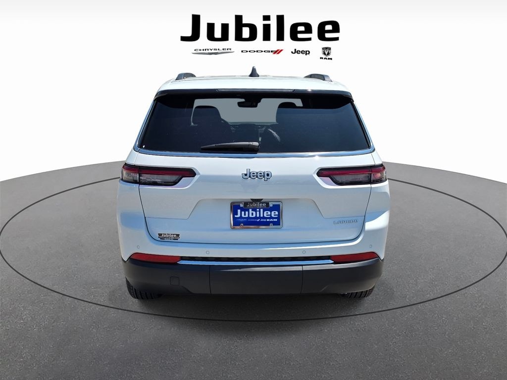 New 2026 Jeep Grand Cherokee L LAREDO X 4X2 Sport Utility