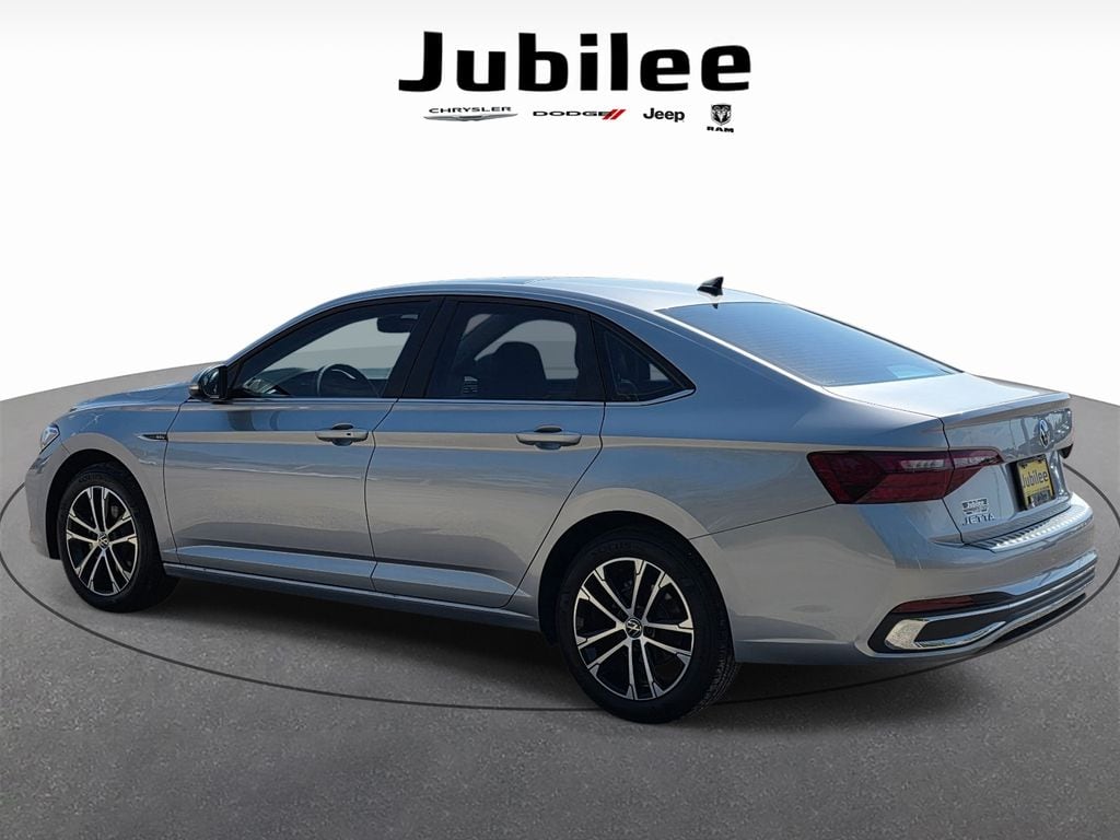 Used 2023 Volkswagen Jetta 1.5T SEL Sedan