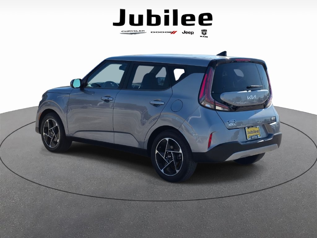 Used 2023 Kia Soul EX Hatchback