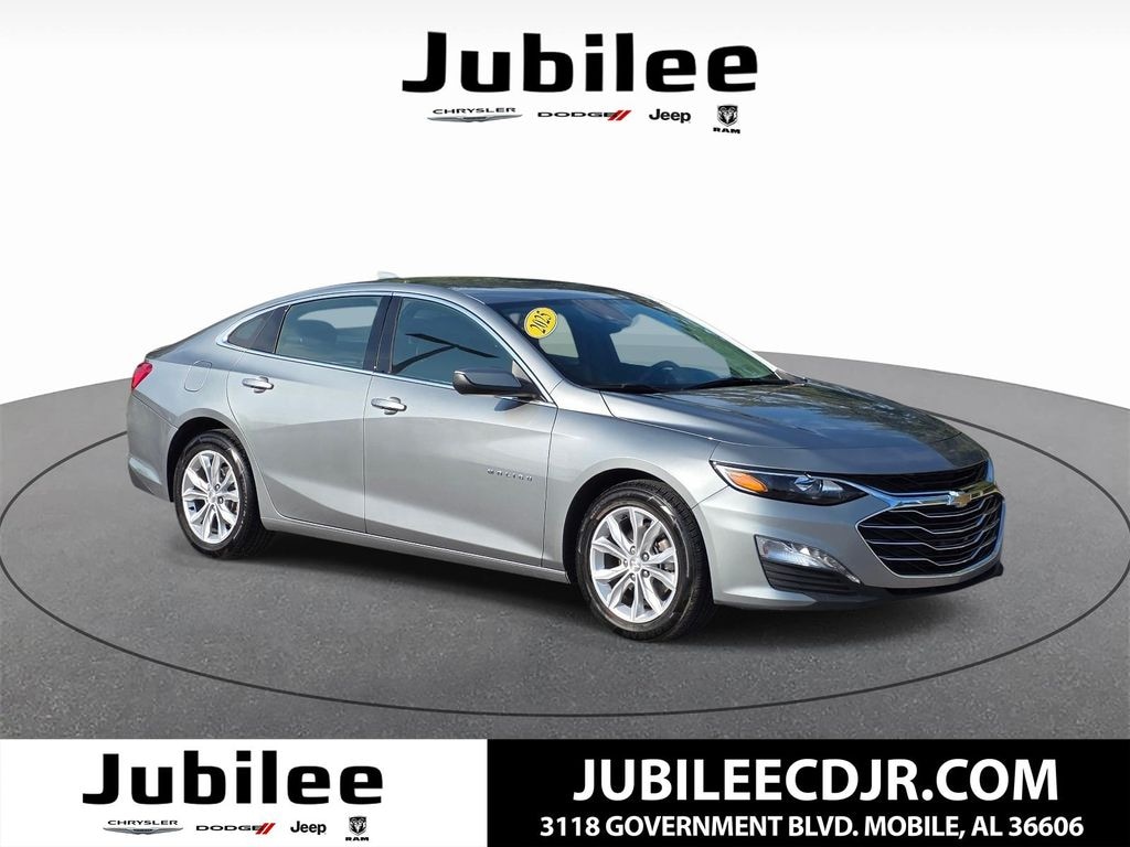 Used 2025 Chevrolet Malibu LT Sedan