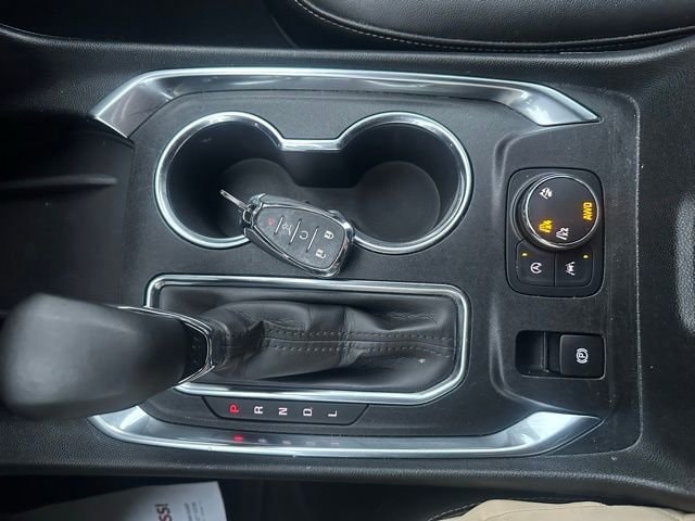 2023 Chevrolet Traverse 3LT - Photo 38