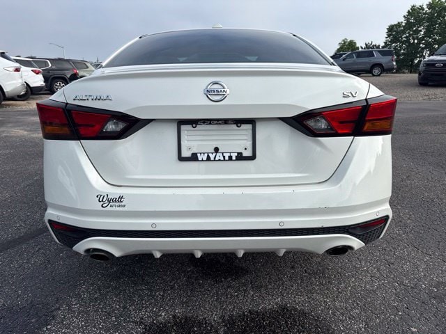 2019 Nissan Altima SV - Photo 8
