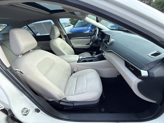 2019 Nissan Altima SV - Photo 26
