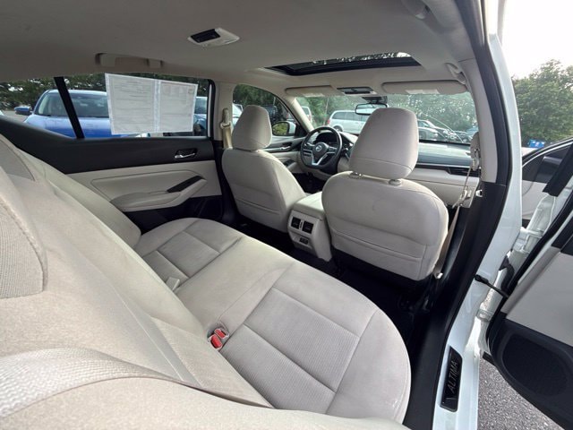2019 Nissan Altima SV - Photo 30