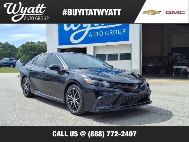 2021 Toyota Camry SE Nightshade
