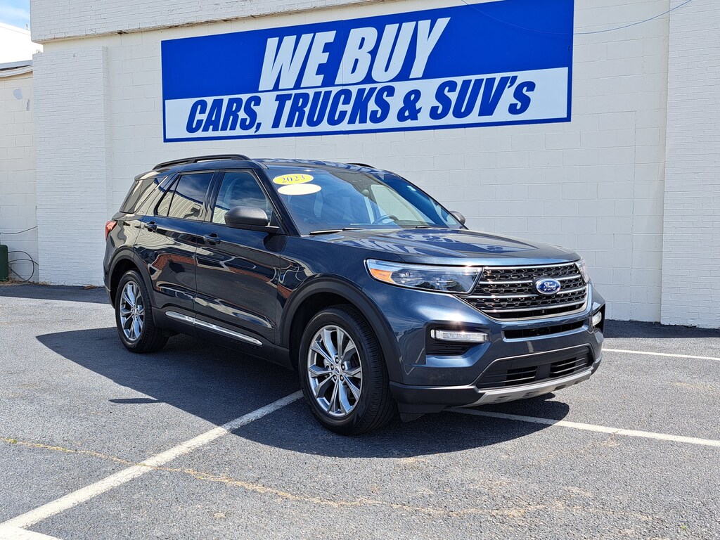 Used 2023 Ford Explorer XLT XLT RWD