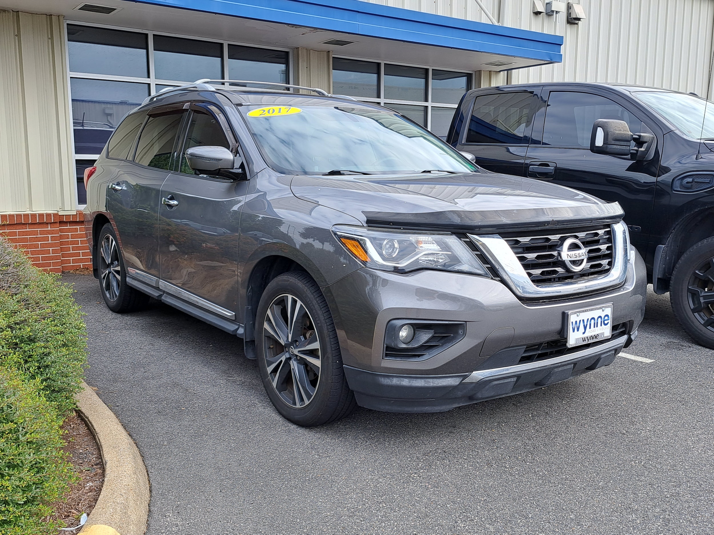 2017 Nissan Pathfinder