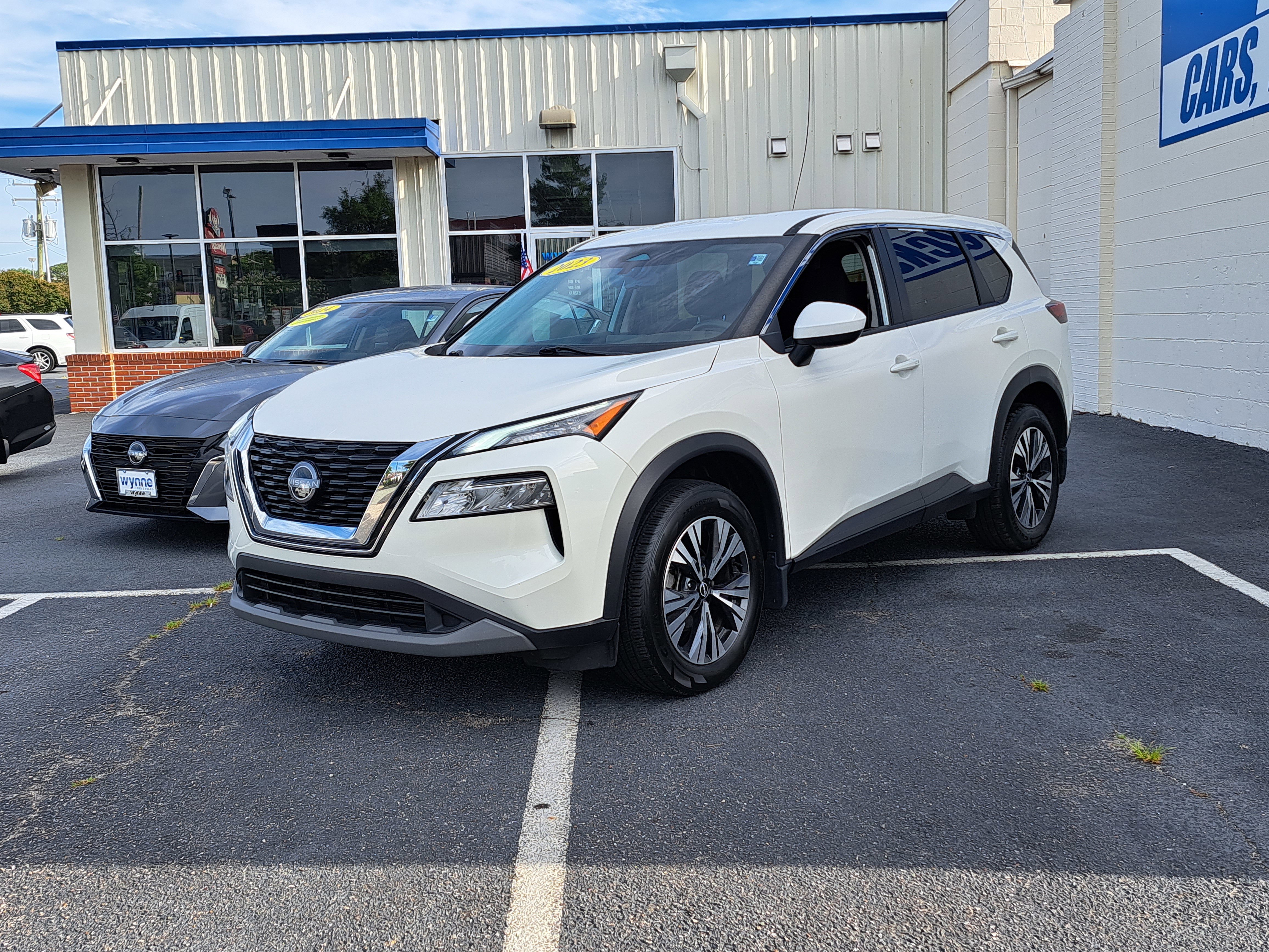 Used 2023 Nissan Rogue SV FWD SV
