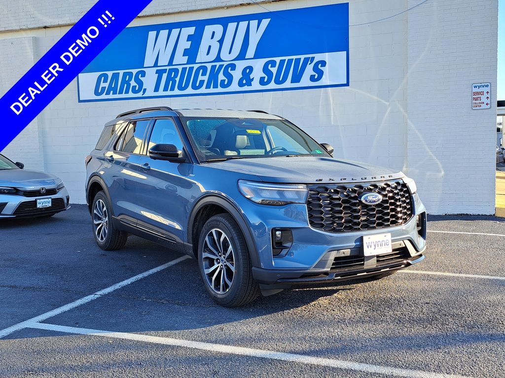 2026 Ford Explorer ST-Line SUV