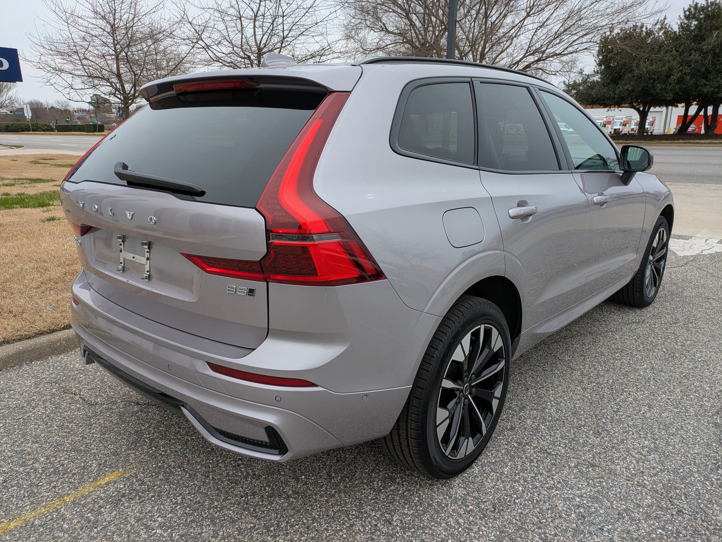 2026 Volvo XC60 Plus - Photo 4