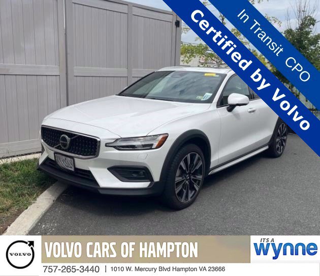 2024 Volvo V60 Cross Country