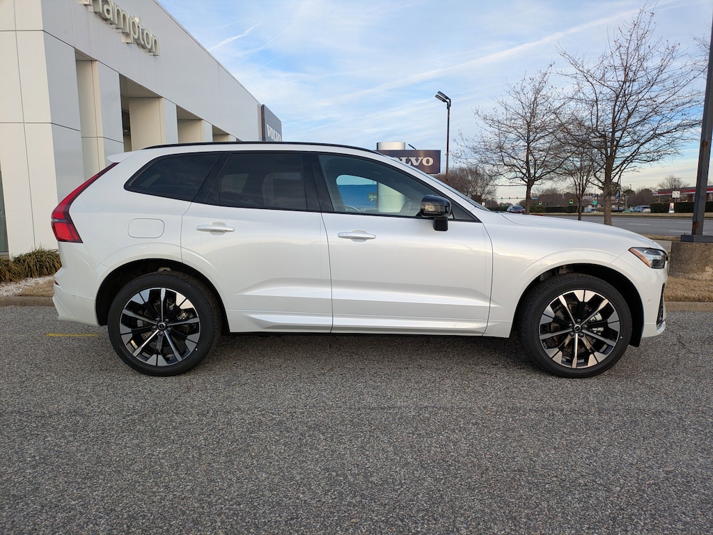 New 2026 Volvo XC60 B5 Plus SUV