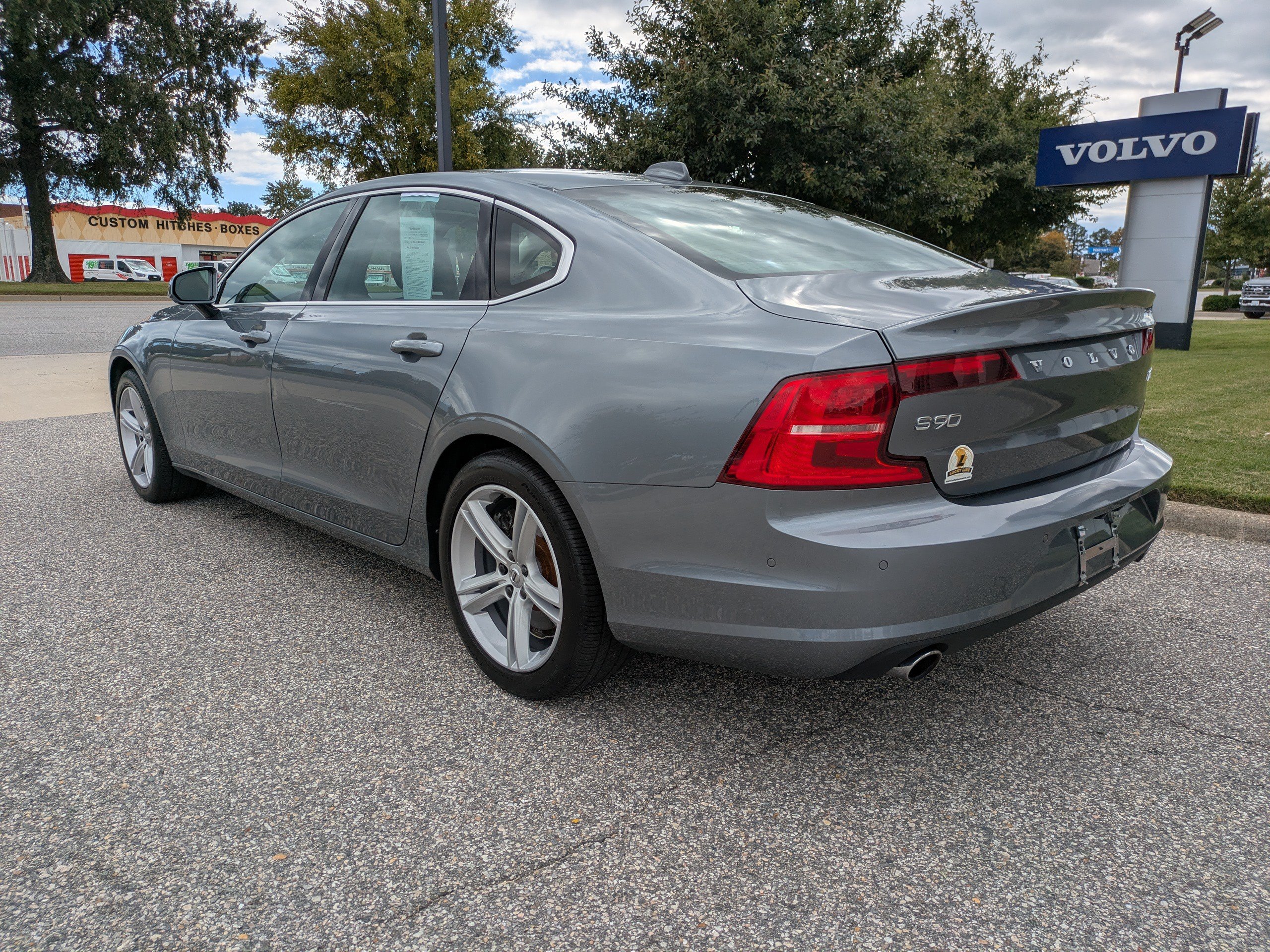 Used 2018 Volvo S90 Momentum T5 AWD Momentum